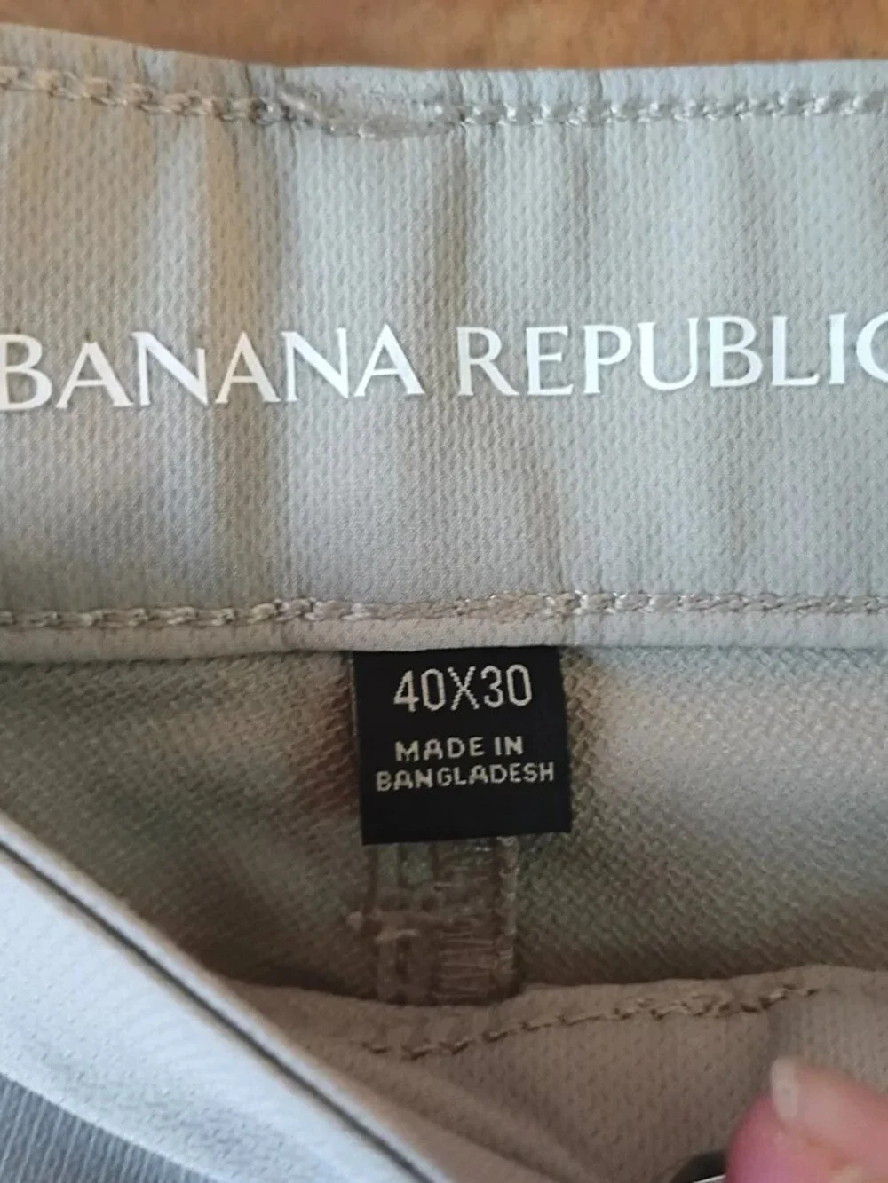Banana Republic Men's Light Gray Dress Pants Size 40x30 Polyester Flat Front